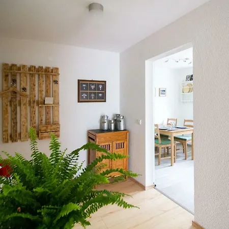 Schoene Und Helle In Pfaffenweiler Apartment