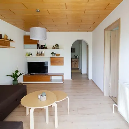 Apartment Schoene Und Helle In Pfaffenweiler *